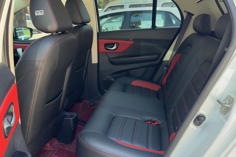 Used Haval H1 2015 1.5L AMT Luxury Model Interior 3