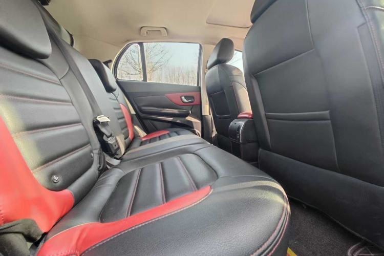 Used Haval H1 2015 1.5L Manual Luxury Model Interior 3