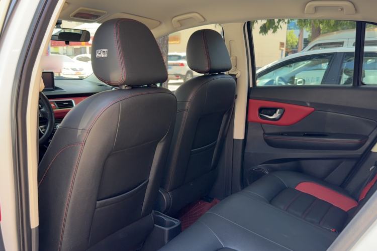 Used Haval H1 2015 1.5L AMT Luxury Model Interior 4