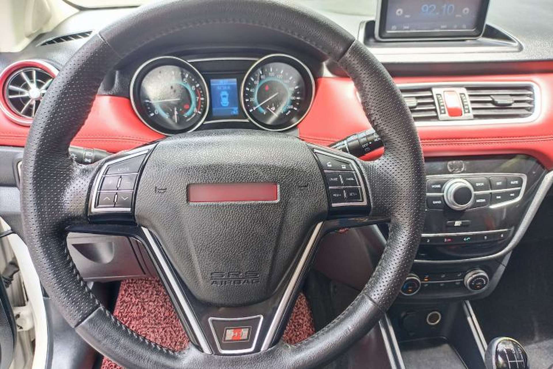 Used Haval H1 2015 1.5L Manual Luxury Model Interior 8
