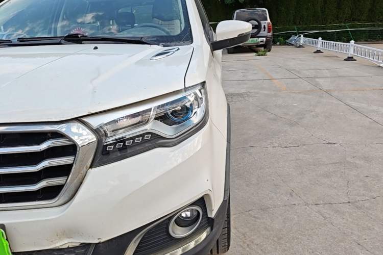Used Haval H1 2015 1.5L Manual Luxury Model Left Front Headlight