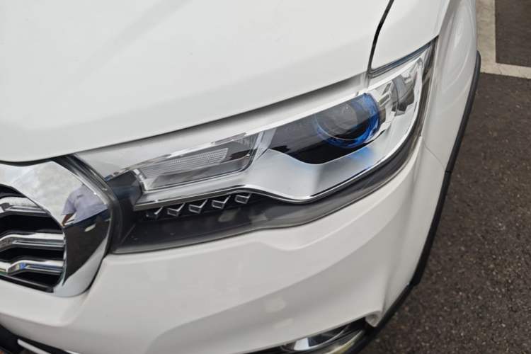 Used Haval H1 2015 1.5L AMT Luxury Model Left Front Headlight
