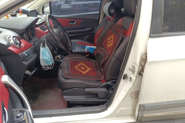 Used Haval H1 2015 1.5L Manual Luxury Model Left Front Seat