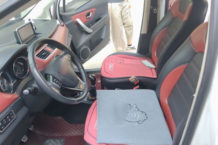 Used Haval H1 2015 1.5L Manual Luxury Model Left Front Seat