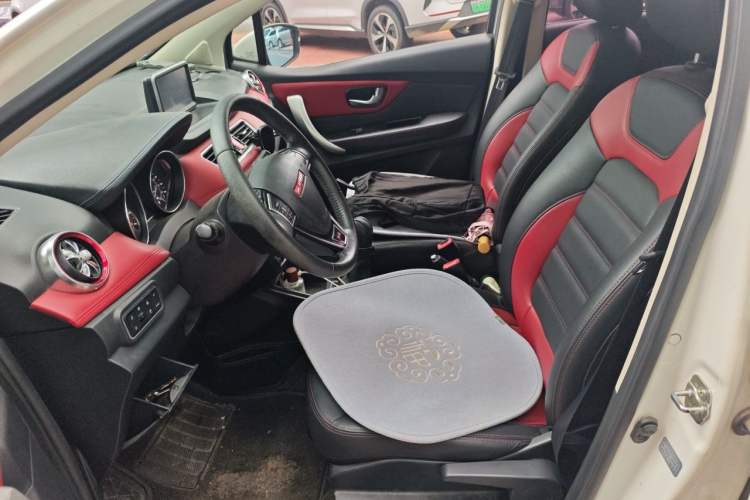 Used Haval H1 2015 1.5L AMT Luxury Model Left Front Seat