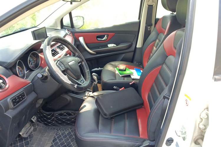 Used Haval H1 2015 1.5L AMT Luxury Model Left Front Seat