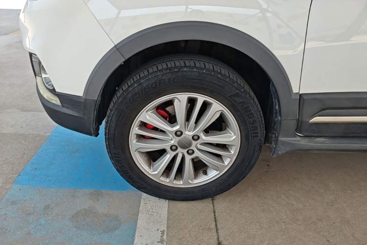 Used Haval H1 2015 1.5L Manual Urban Model Left Front Wheel Hub