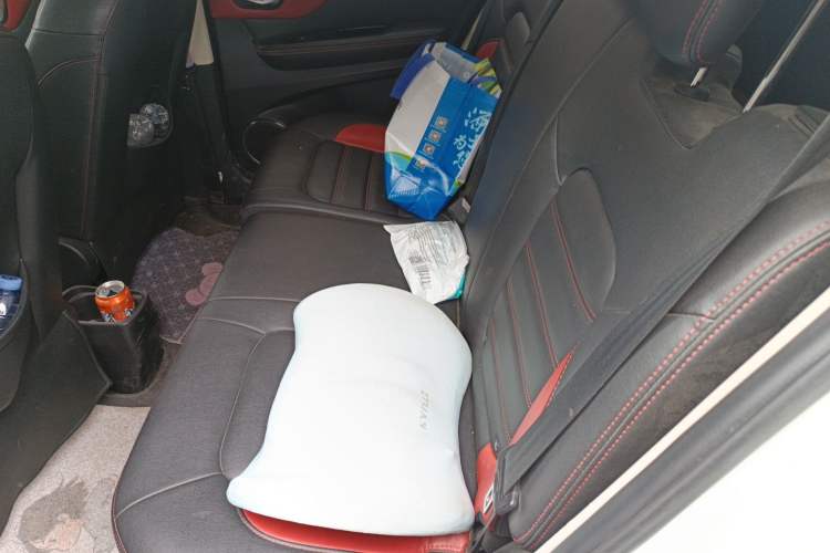 Used Haval H1 2015 1.5L Manual Luxury Model
