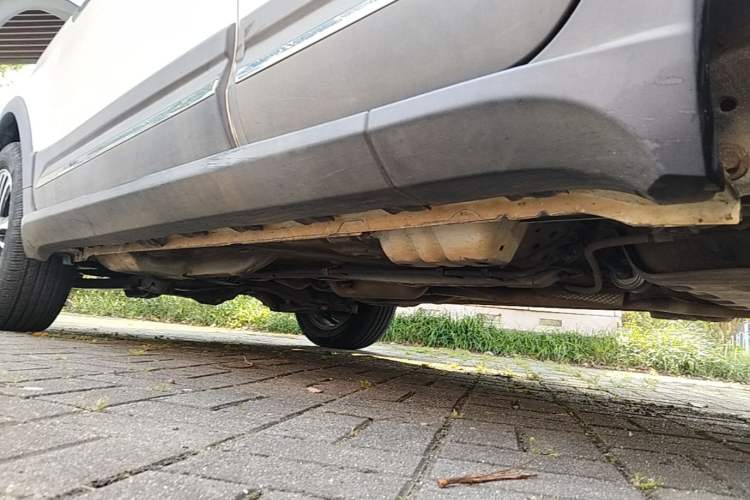 Used Haval H1 2015 1.5L AMT Luxury Model Left Side Sill