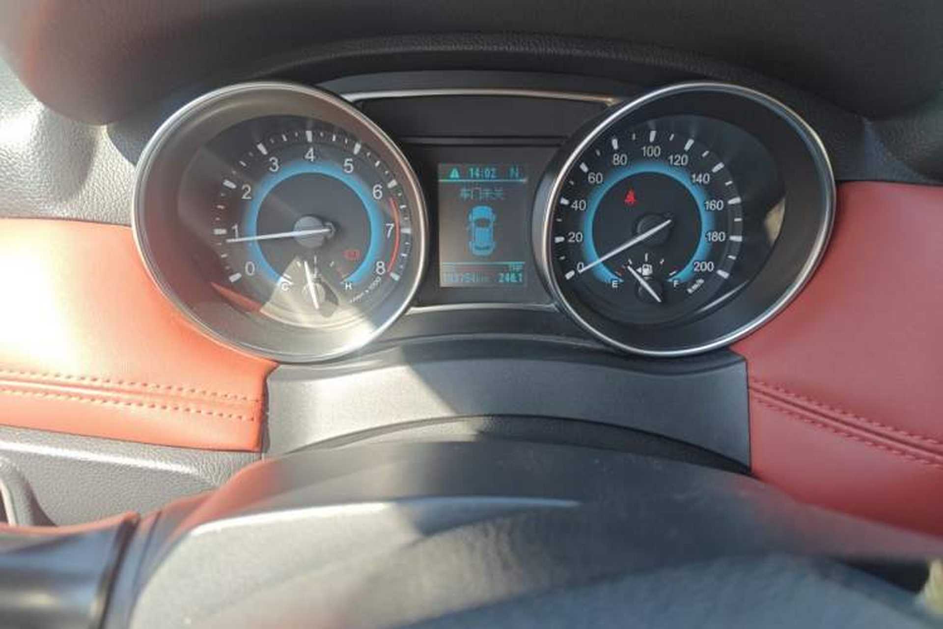 Used Haval H1 2015 1.5L AMT Luxury Model Odometer Close Up