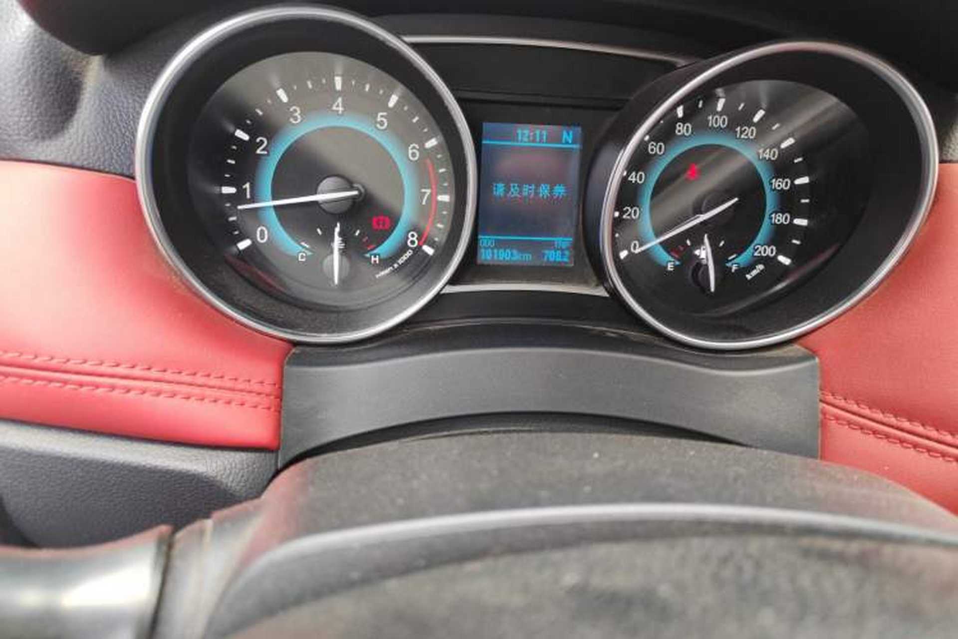 Used Haval H1 2015 1.5L AMT Urban Model Odometer Close Up