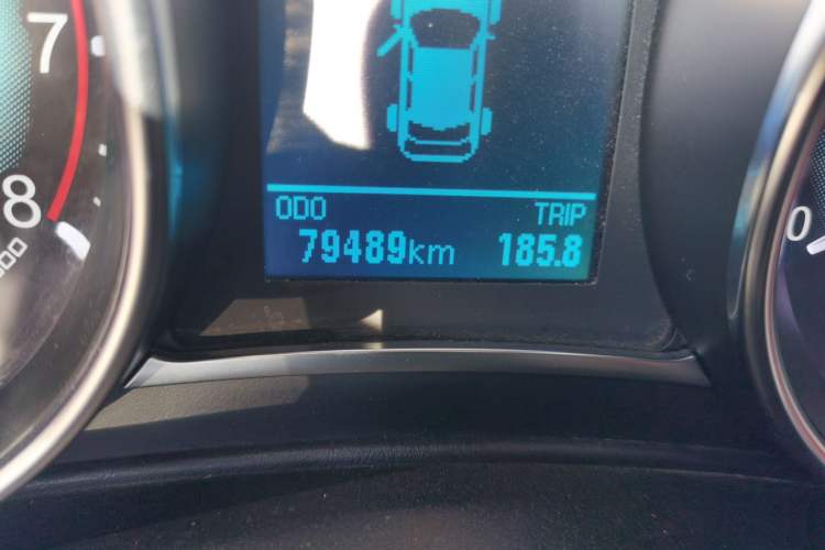 Used Haval H1 2015 1.5L Manual Urban Model Odometer Close Up