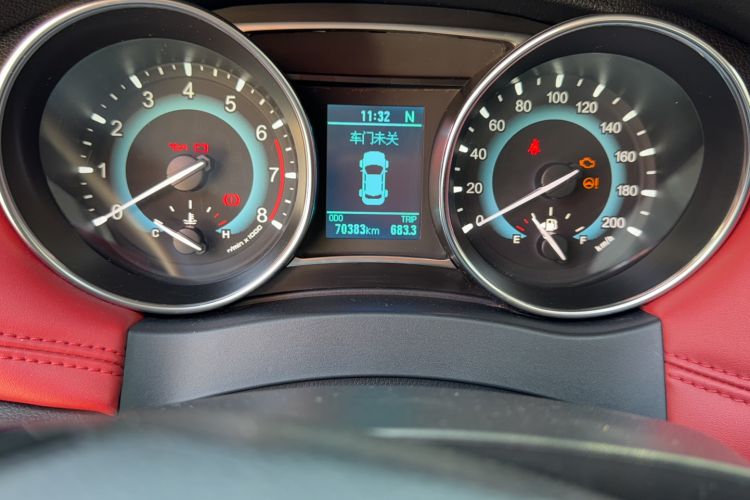 Used Haval H1 2015 1.5L AMT Luxury Model Odometer Close Up