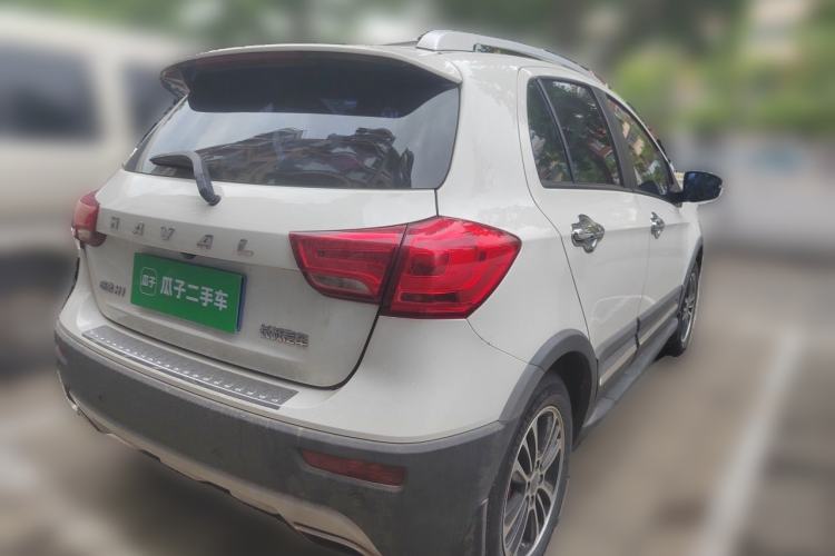 Used Haval H1 2015 1.5L AMT Luxury Model Rear Right 45 Deg