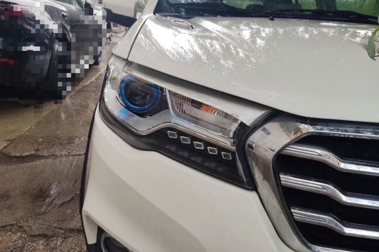 Used Haval H1 2015 1.5L AMT Luxury Model Right Front Headlight