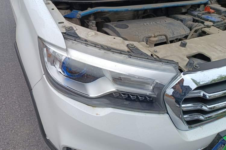 Used Haval H1 2015 1.5L Manual Luxury Model
