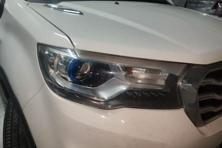 Used Haval H1 2015 1.5L AMT Urban Model Right Front Headlight