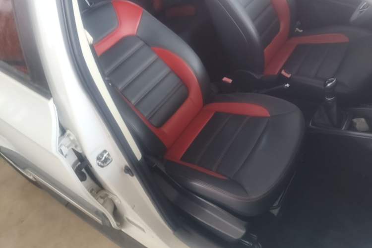 Used Haval H1 2015 1.5L Manual Urban Model Right Front Seat