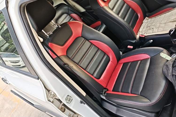 Used Haval H1 2015 1.5L Manual Luxury Model Right Front Seat