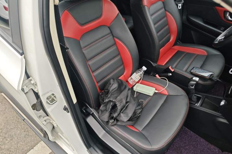 Used Haval H1 2015 1.5L AMT Luxury Model Right Front Seat