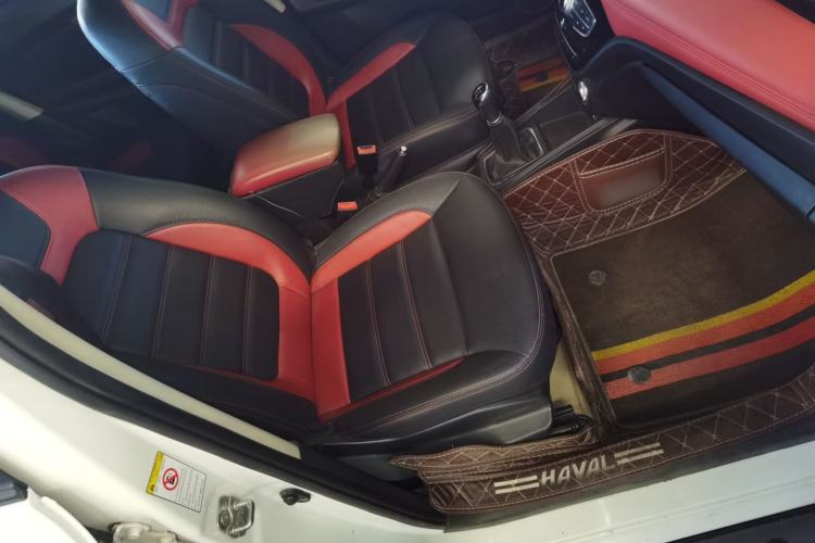 Used Haval H1 2015 1.5L Manual Luxury Model Right Front Seat