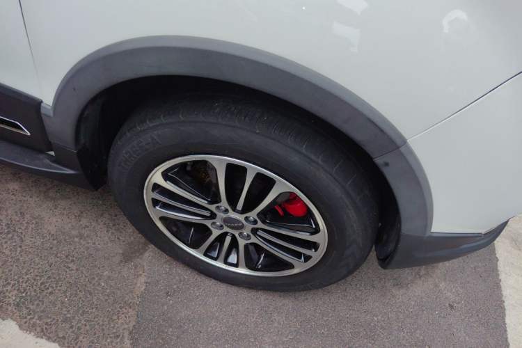 Used Haval H1 2015 1.5L AMT Luxury Model Right Front Wheel Hub