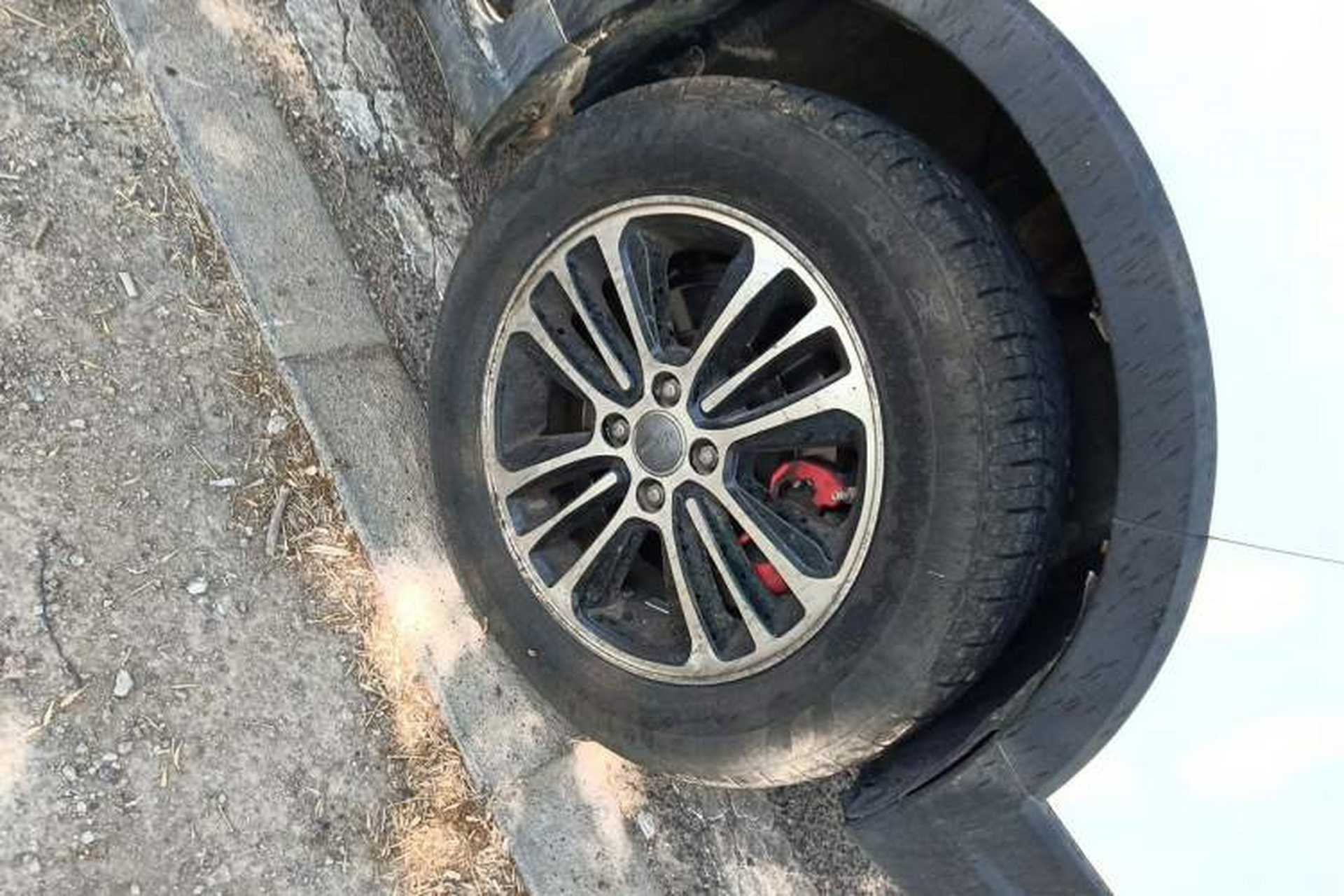 Used Haval H1 2015 1.5L AMT Luxury Model Right Front Wheel Hub