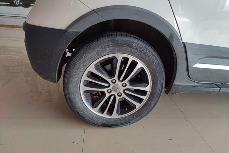 Used Haval H1 2015 1.5L AMT Luxury Model Right Rear Wheel Hub