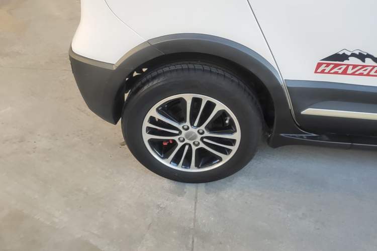 Used Haval H1 2015 1.5L AMT Luxury Model Right Rear Wheel Hub