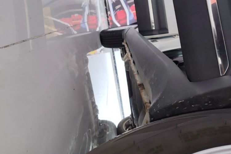 Used Haval H1 2015 1.5L Manual Urban Model Right Side Sill
