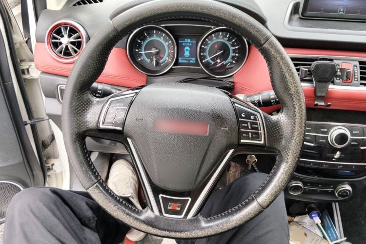Used Haval H1 2015 1.5L Manual Luxury Model Steering Wheel