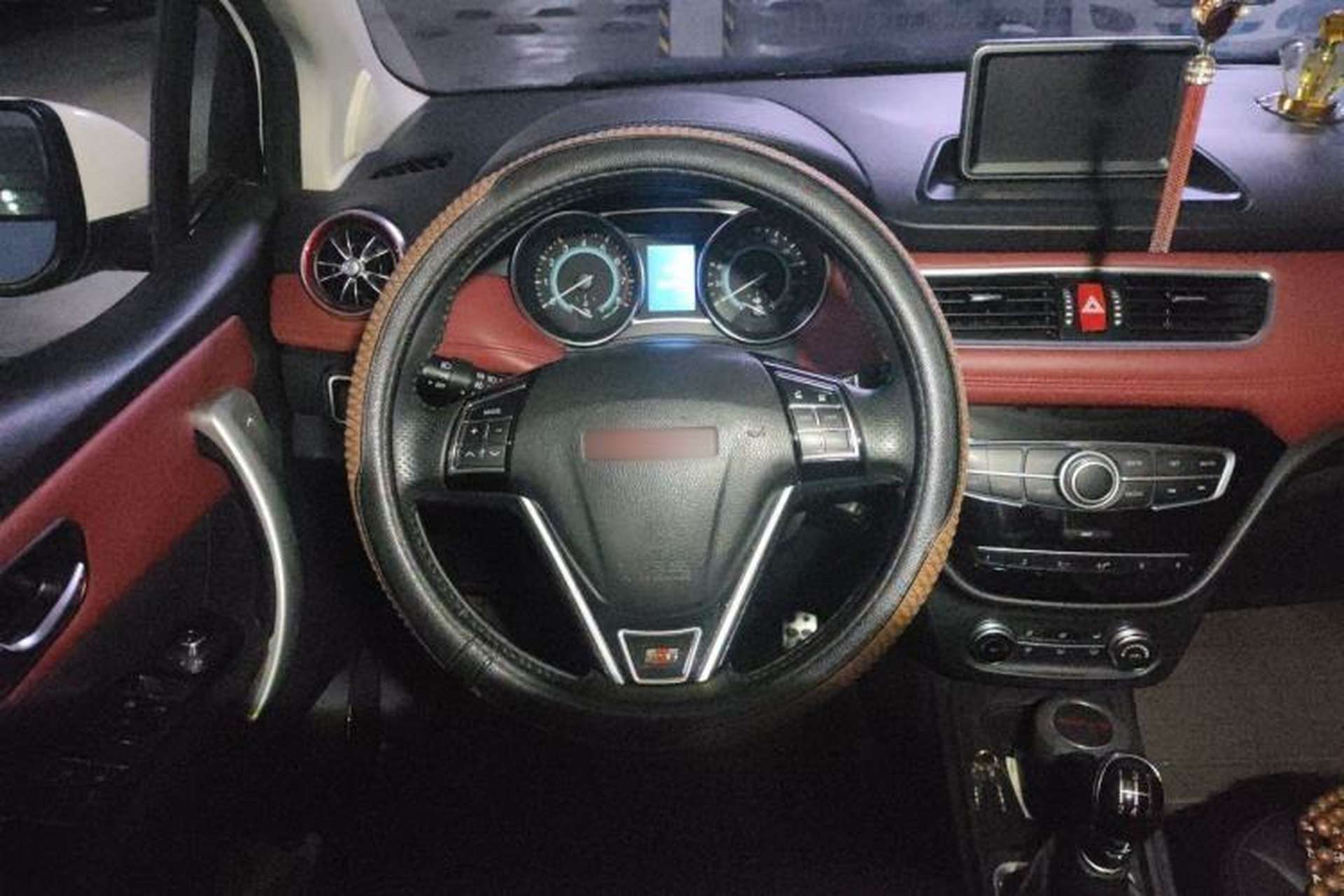 Used Haval H1 2015 1.5L Manual Luxury Model Steering Wheel