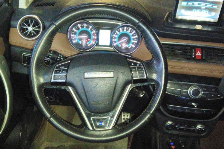 Used Haval H1 2015 1.5L AMT Luxury Model Steering Wheel