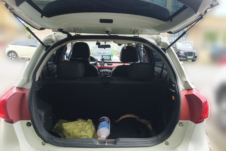 Used Haval H1 2015 1.5L Manual Luxury Model Trunk
