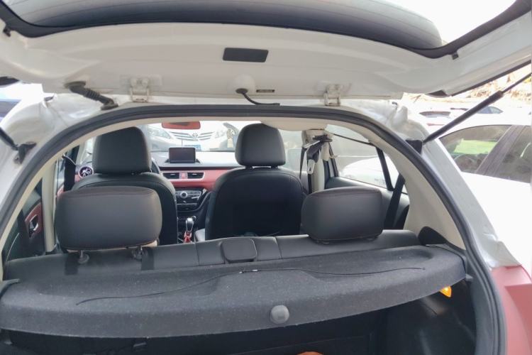 Used Haval H1 2015 1.5L AMT Luxury Model Trunk
