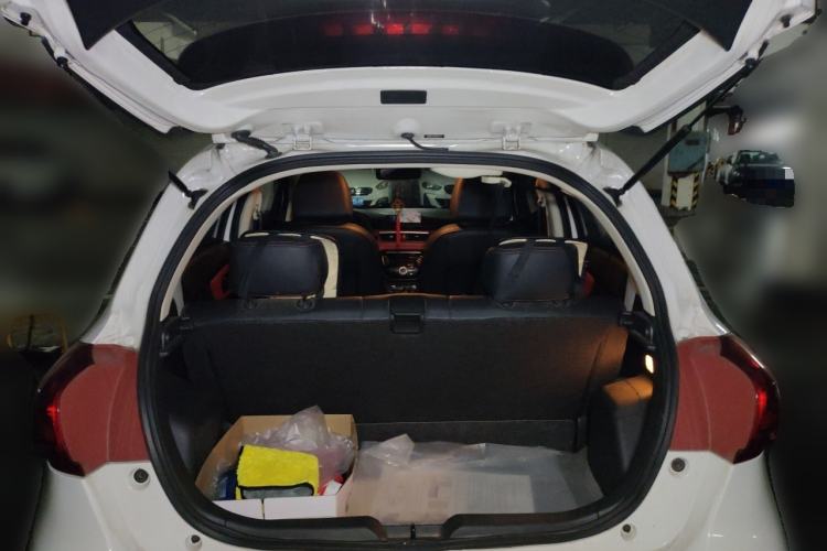 Used Haval H1 2015 1.5L AMT Urban Model Trunk