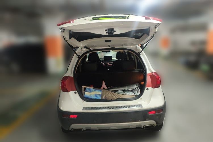Used Haval H1 2015 1.5L AMT Urban Model Trunk