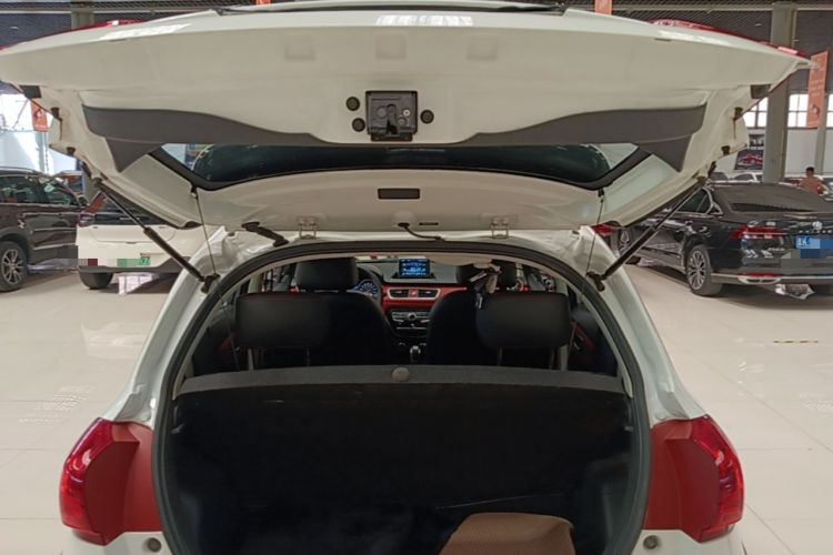 Used Haval H1 2015 1.5L AMT Luxury Model Trunk