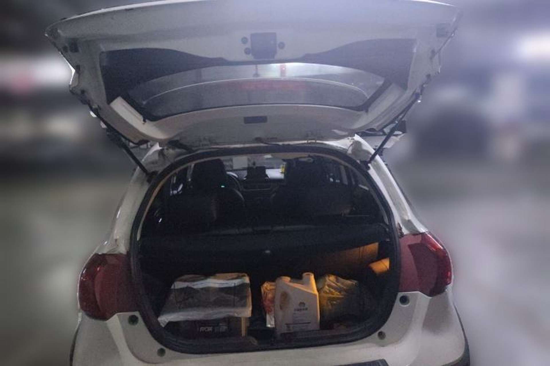 Used Haval H1 2015 1.5L Manual Luxury Model Trunk