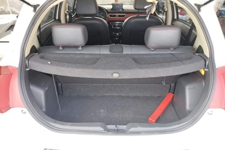 Used Haval H1 2015 1.5L AMT Luxury Model Trunk