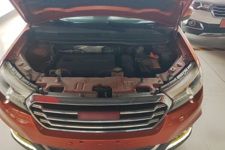 Used Haval H1 2015 1.5L AMT Luxury Model Engine Bay