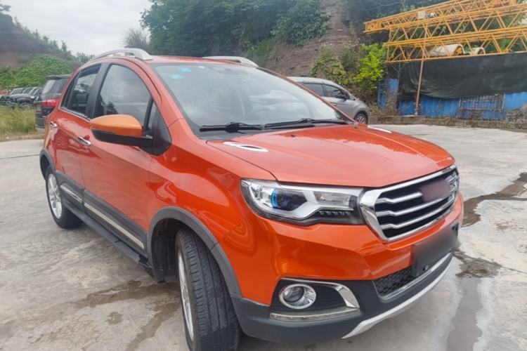 Used Haval H1 2015 1.5L Manual Urban Model Front Right 45 Deg