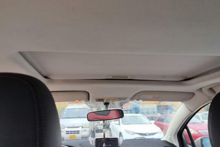 Used Haval H1 2015 1.5L AMT Luxury Model Headliner