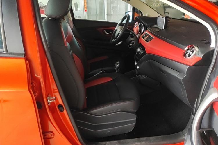 Used Haval H1 2015 1.5L AMT Luxury Model Right Front Seat