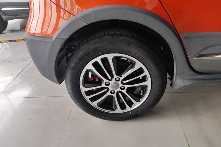 Used Haval H1 2015 1.5L AMT Luxury Model Right Rear Wheel Hub