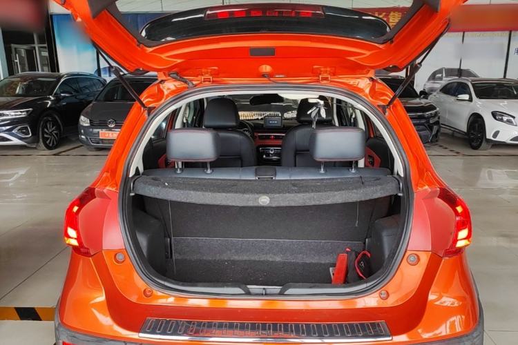 Used Haval H1 2015 1.5L AMT Luxury Model Trunk