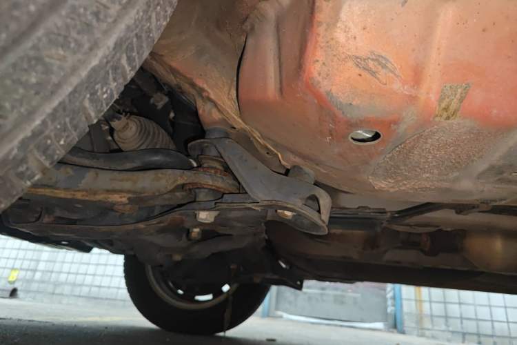 Used Haval H1 2016 Blue Label 1.5L Manual Urban Model Chassis Front Left