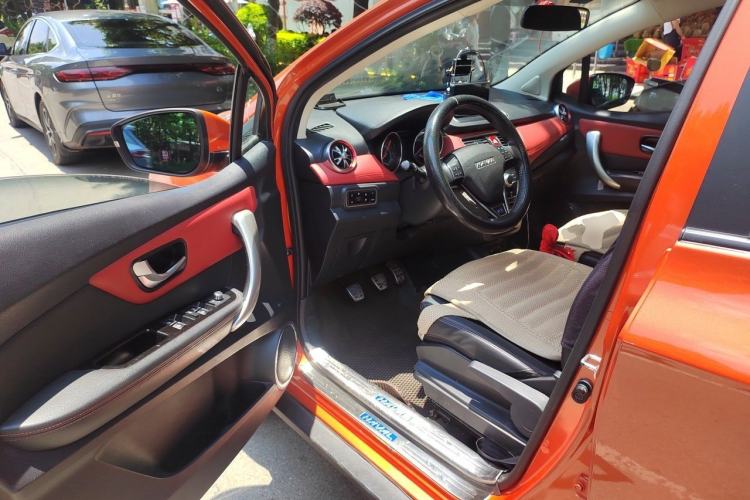 Used Haval H1 2016 Blue Label 1.5L Manual Luxury Model Driver Seat