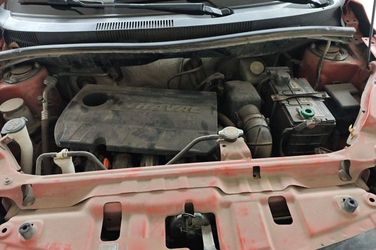 Used Haval H1 2016 Red Label 1.5L Manual Luxury Model Engine Bay