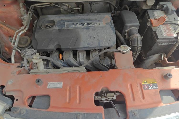 Used Haval H1 2016 Revised Version Blue Badge 1.5L AMT Comfort Edition Engine Bay
